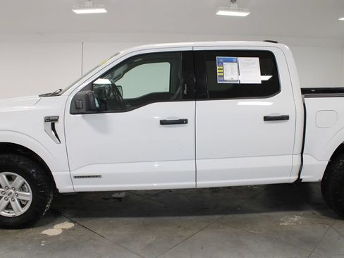 Used 2023 Ford F150 XLT w/ Equipment Group 301A Mid AWD/4WD image 6