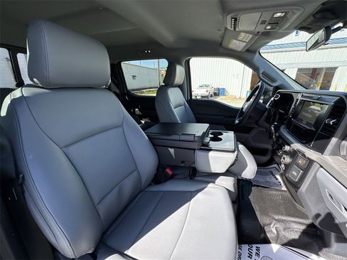 New 2025 Ford F350 XL w/ XL Chrome Package image 23