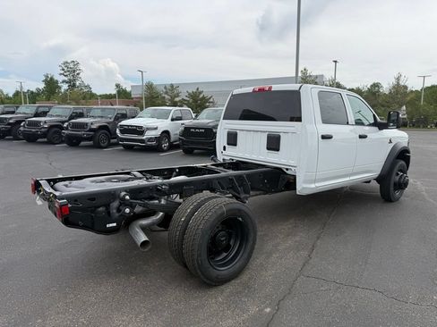 New 2026 RAM 4500 Tradesman AWD/4WD image 3