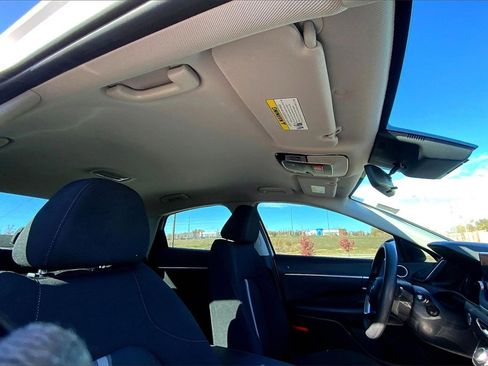 Used 2023 Hyundai Sonata SEL w/ Preferred Accessory Package image 21