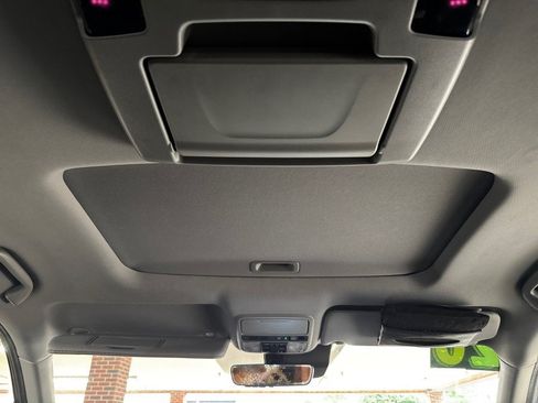 Used 2020 Honda Pilot Touring image 28