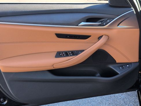 Certified 2023 BMW 530e image 14