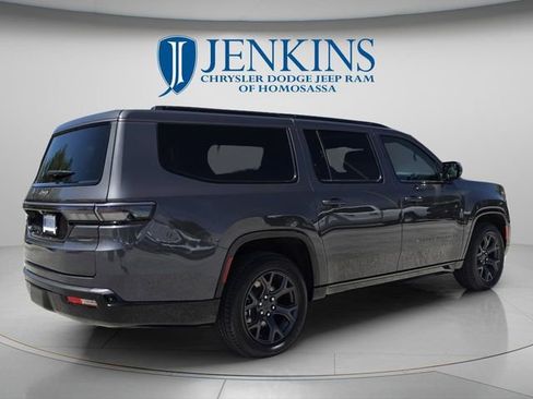 New 2026 Jeep Grand Wagoneer L Limited AWD/4WD image 4