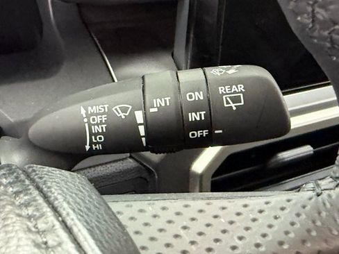 Used 2025 Toyota 4Runner TRD Off-Road Premium image 14