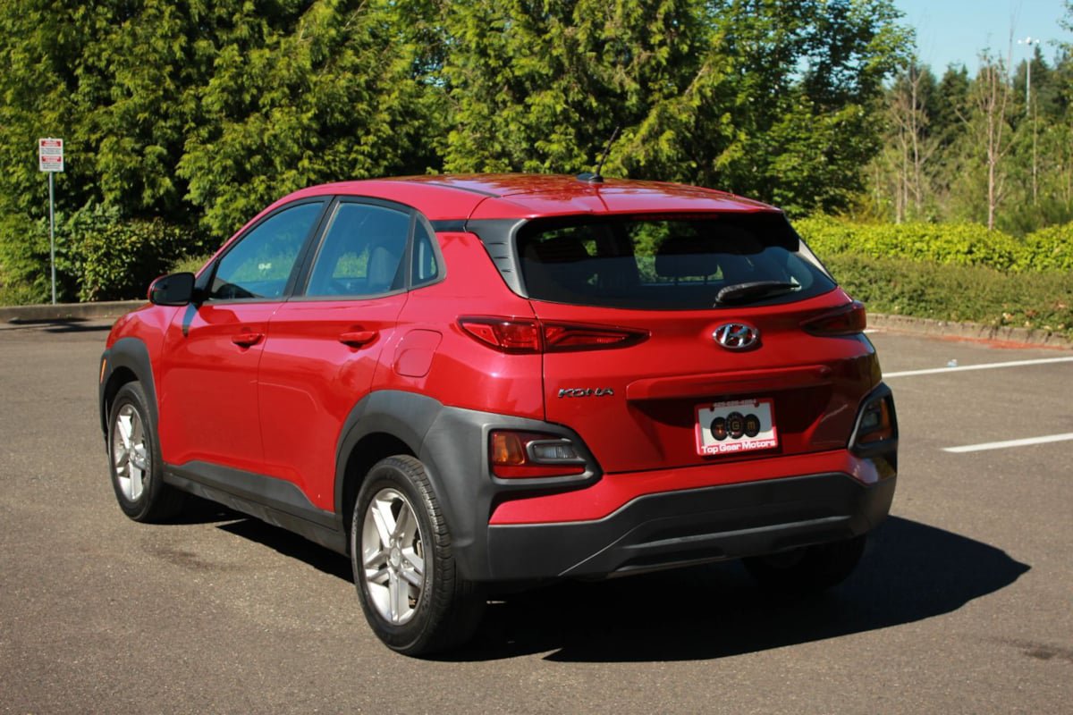 Used 2021 Hyundai Kona SE AWD/4WD image 5