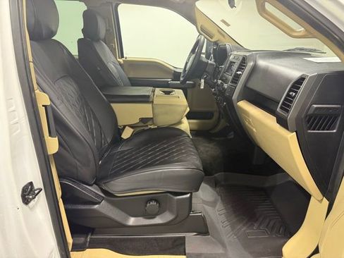 Used 2017 Ford F150 XLT w/ Trailer Tow Package image 23