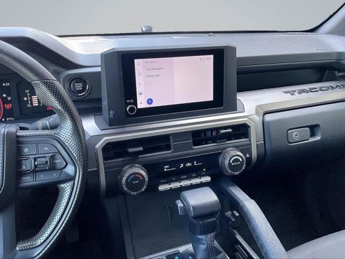 Used 2024 Toyota Tacoma SR5 AWD/4WD image 6
