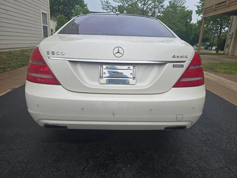 Used 2013 Mercedes-Benz S 550 4MATIC image 4