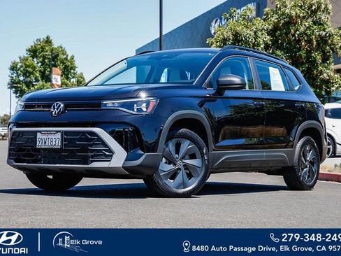 Used 2025 Volkswagen Taos S FWD image 1