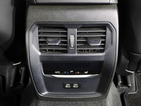 Used 2023 BMW 330i Sedan w/ Premium Package RWD image 24