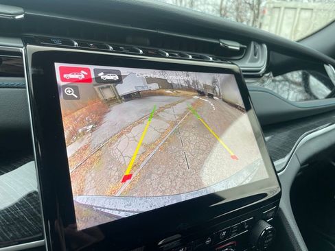 Used 2024 Jeep Grand Cherokee Trailhawk w/ Luxury Tech Group III image 40