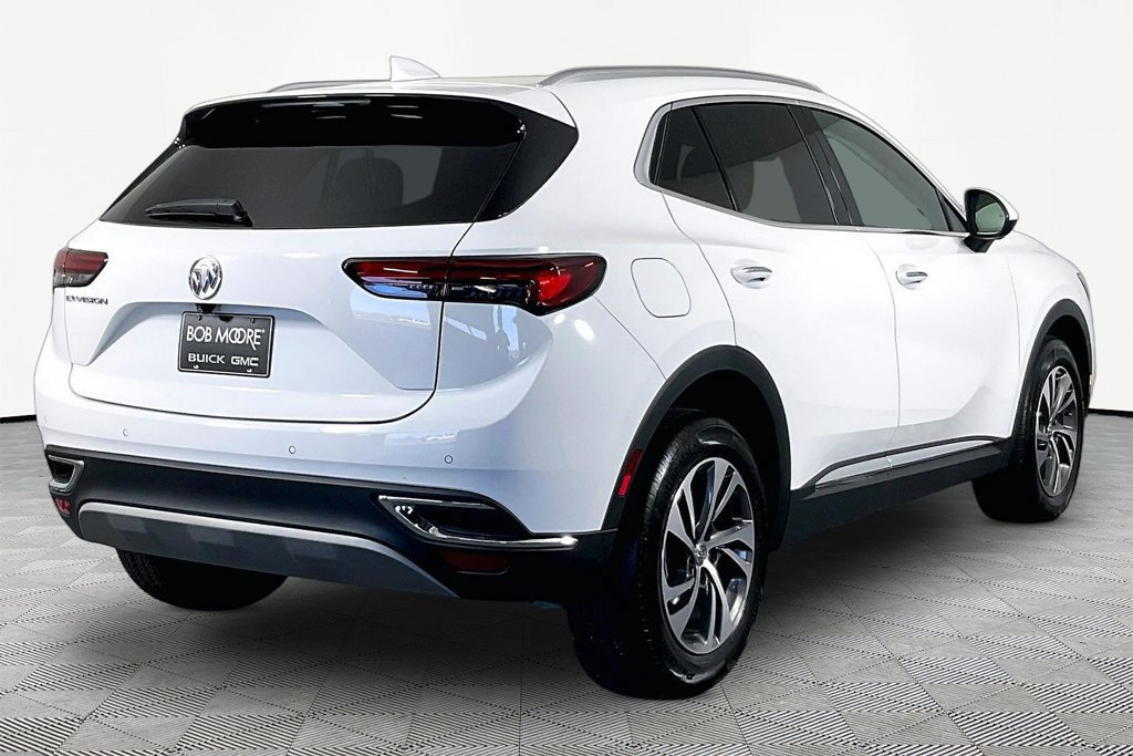 Certified 2022 Buick Envision Essence w/ Technology Package I FWD image 6