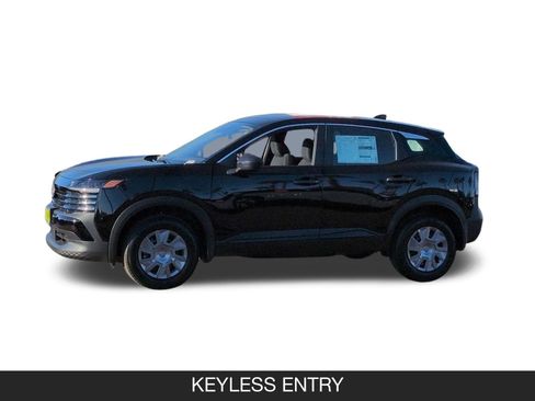 New 2026 Nissan Kicks S image 5