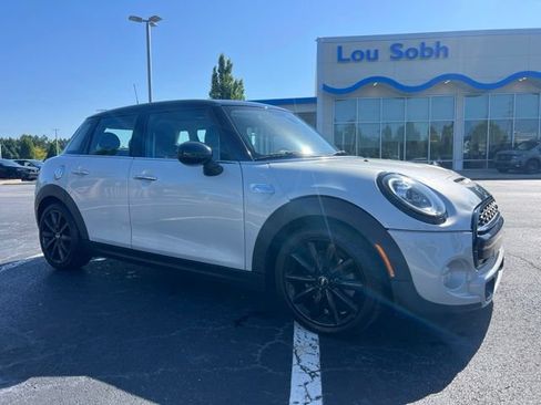 Used 2019 MINI Cooper S FWD image 3