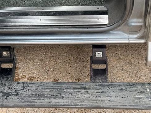 Used 2019 GMC Savana 2500 Extended RWD image 15