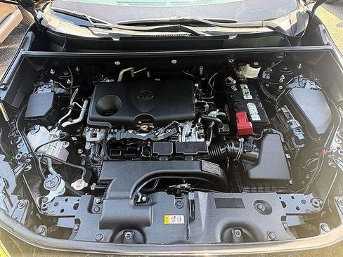 Used 2020 Toyota RAV4 XLE FWD image 46