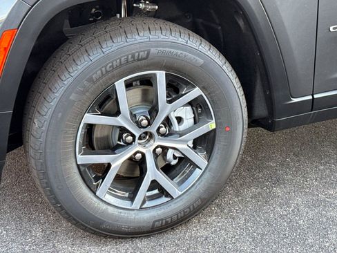 New 2025 Jeep Grand Cherokee Limited image 5