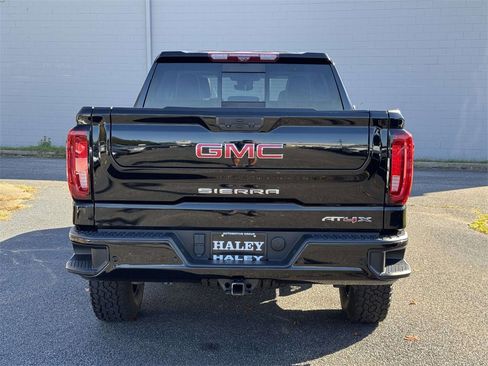 Used 2023 GMC Sierra 1500 AT4X image 22