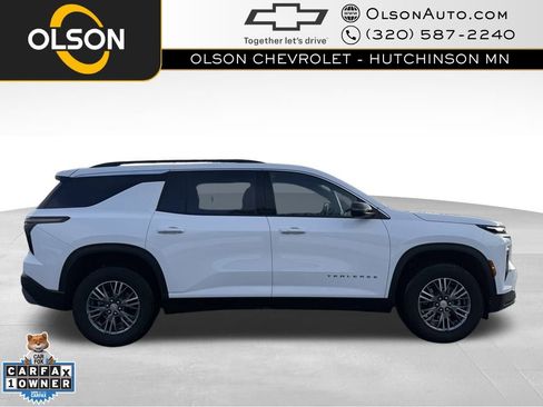 Certified 2025 Chevrolet Traverse LT image 6