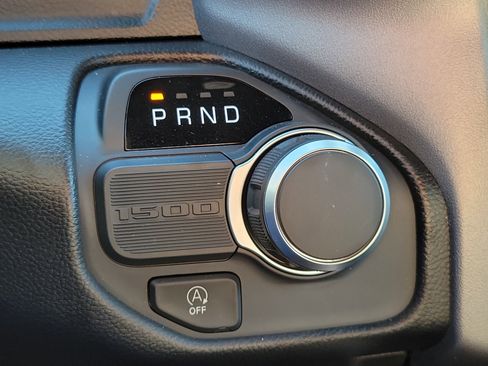 Used 2025 RAM 1500 Big Horn RWD image 23