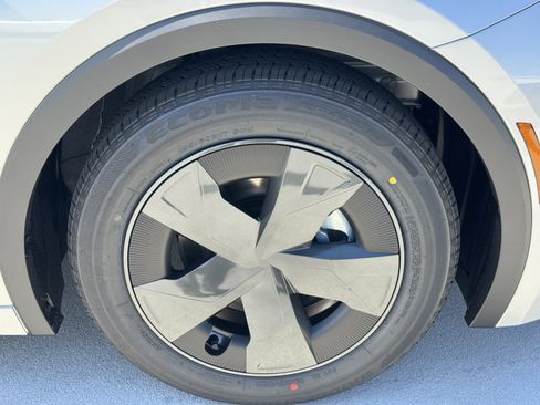 New 2026 Toyota Prius Plug-In Hybrid image 15