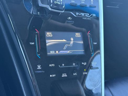 Used 2019 Toyota Mirai image 22