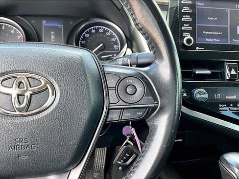 Used 2023 Toyota Camry SE FWD image 19
