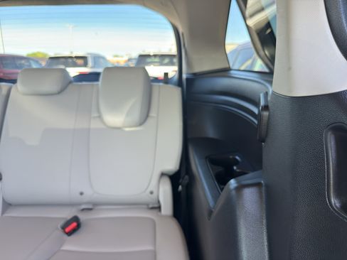 Used 2025 Honda Odyssey EX-L image 39