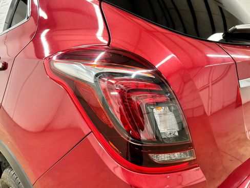 Used 2019 Buick Encore Preferred FWD image 7