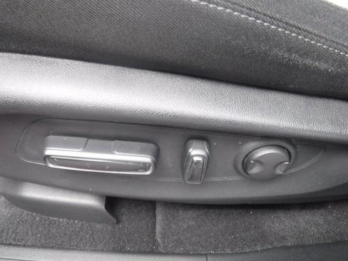 Used 2024 Honda CR-V EX image 15