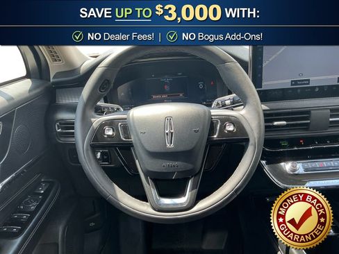 Used 2023 Lincoln Corsair FWD image 18