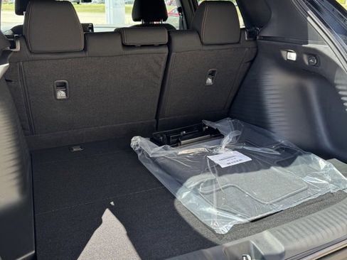 New 2026 Honda HR-V Sport image 13