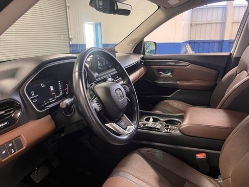 Used 2023 Honda Pilot Elite image 23