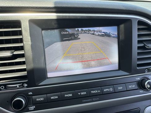 Used 2018 Hyundai Elantra SEL image 27