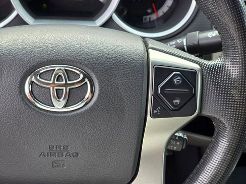 Used 2015 Toyota Tacoma 4x4 Double Cab w/ TRD Sport Package image 16