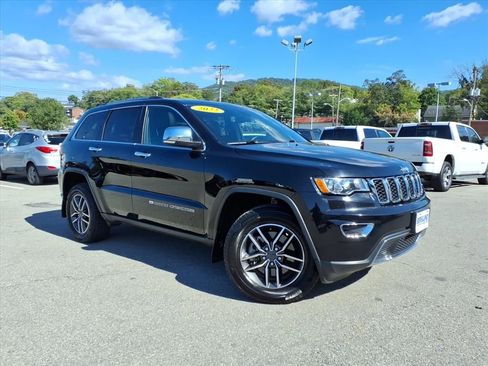 Used 2022 Jeep Grand Cherokee Limited image 2