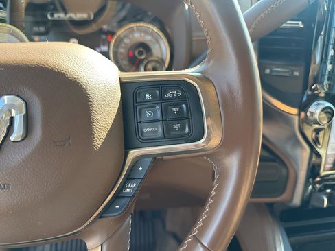 Certified 2022 RAM 2500 Limited image 31