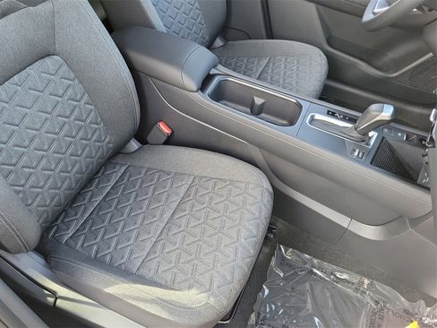 New 2026 Nissan Kicks SV image 15