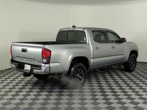 Used 2021 Toyota Tacoma SR5 image 7