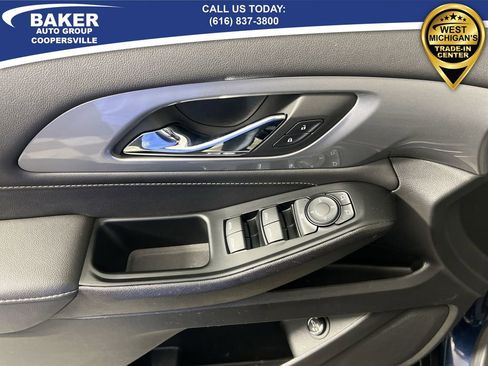 Certified 2023 Chevrolet Traverse LT image 22