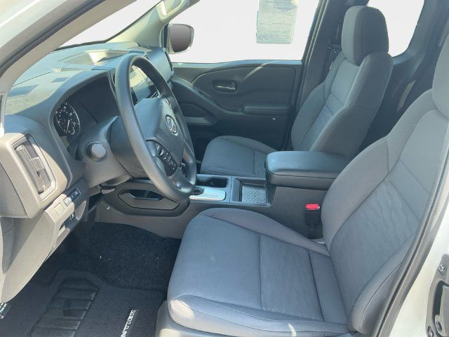 Used 2026 Nissan Frontier S w/ S Utility Package AWD/4WD image 11