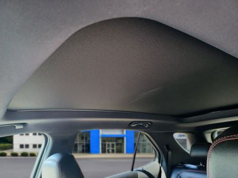 Used 2022 Chevrolet Equinox RS w/ RS Leather Package AWD/4WD image 17