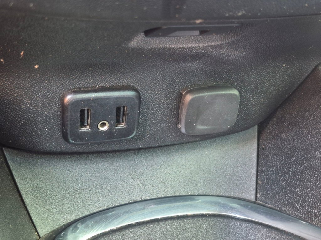 Used 2018 Chevrolet Malibu LT FWD image 33