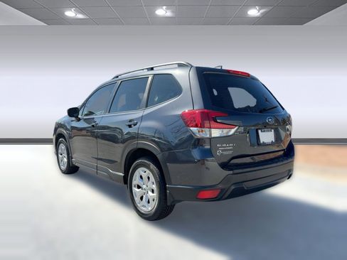 Used 2019 Subaru Forester 2.5i w/ Alloy Wheel Package image 3