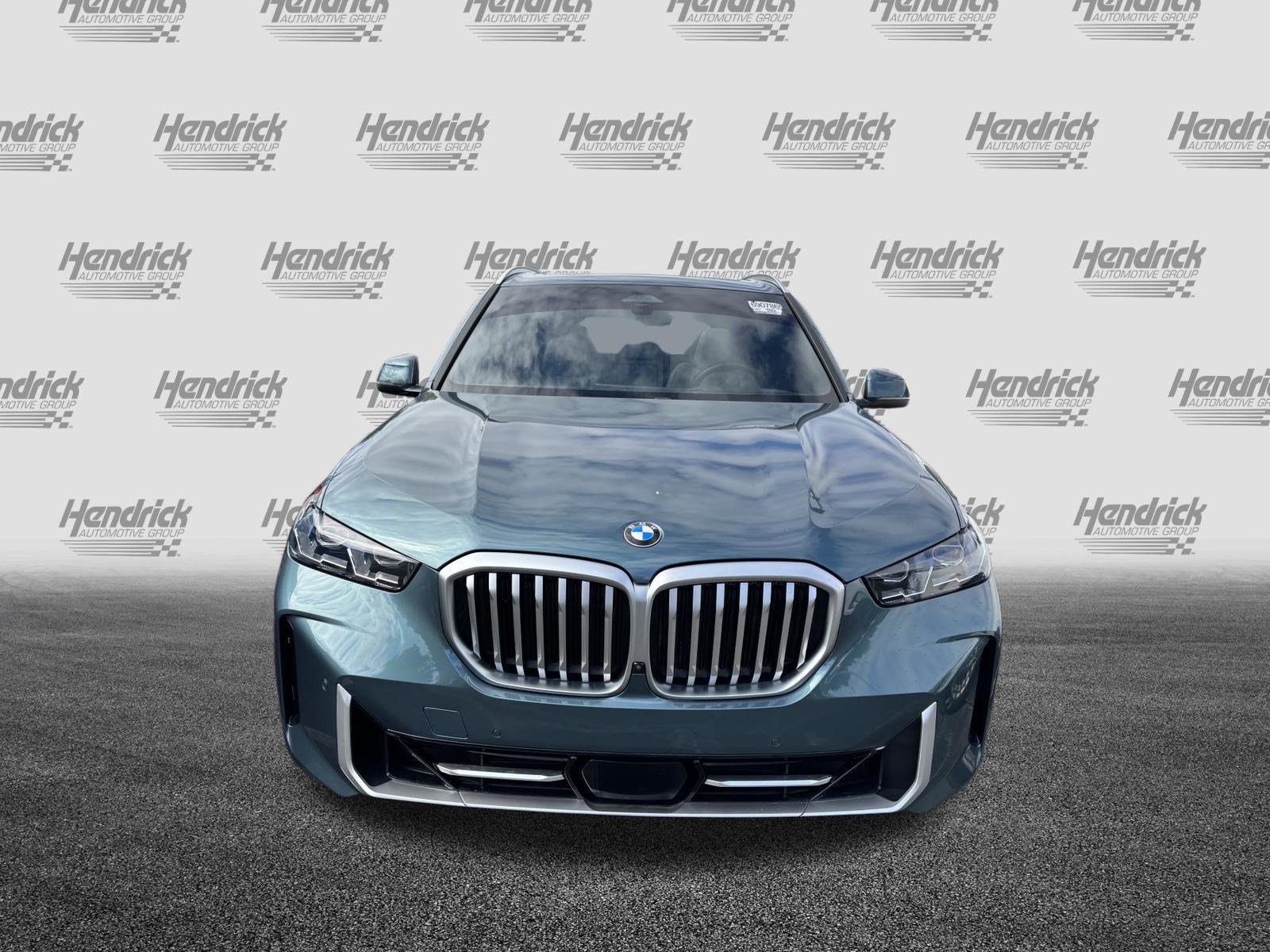Certified 2025 BMW X5 sDrive40i w/ Premium Package RWD image 3