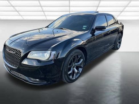 Used 2021 Chrysler 300 S image 1