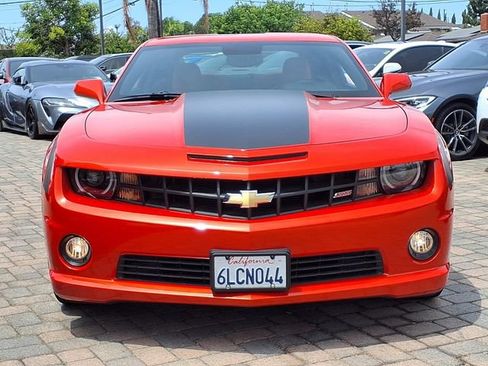 Used 2010 Chevrolet Camaro SS w/ RS Package RWD image 2