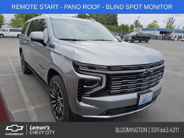 Used 2025 Chevrolet Suburban High Country AWD/4WD image 1
