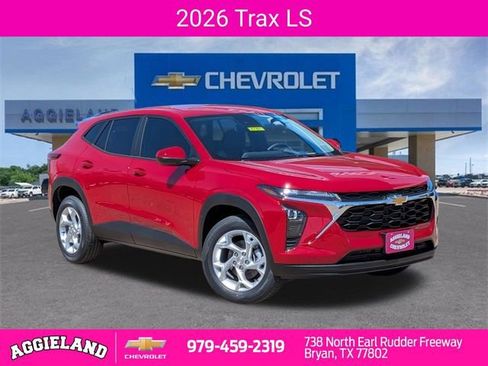 New 2026 Chevrolet Trax LS w/ LS Convenience Package FWD image 1