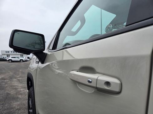 New 2026 GMC Sierra 1500 AT4 w/ AT4 Premium Package image 29